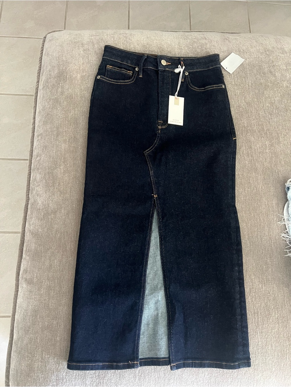 Good American Dark Indigo Denim Midi Skirt with Front Slit